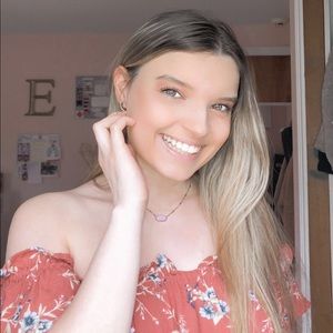 Meet your Posher, Eliana